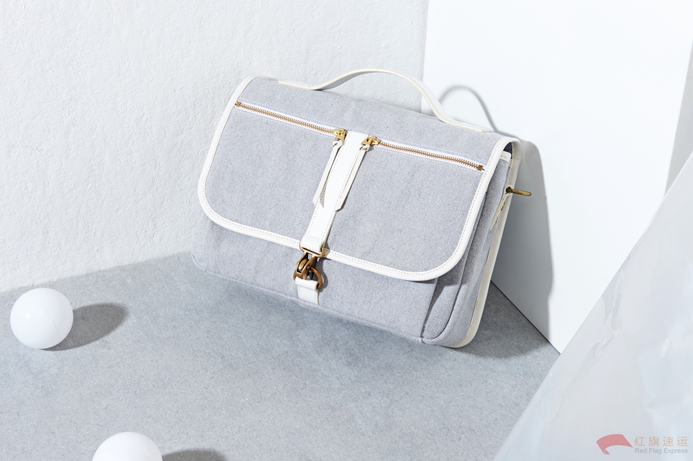 16493188636528.jpg 攝圖網_500990327_包包女士男士手提包錢包斜挎包背包(企業商用)_副本.jpg